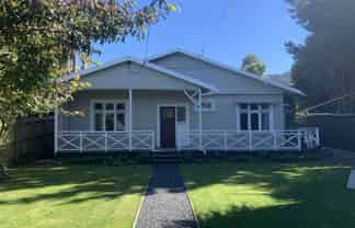 11 Duke Street, Sawyers Bay
