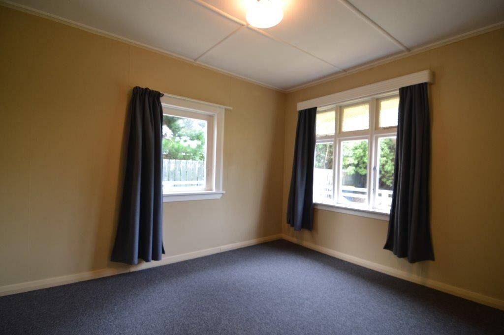 POPULAR SAWYERS BAY - WEST HARBOUR LIFESTYLE 5