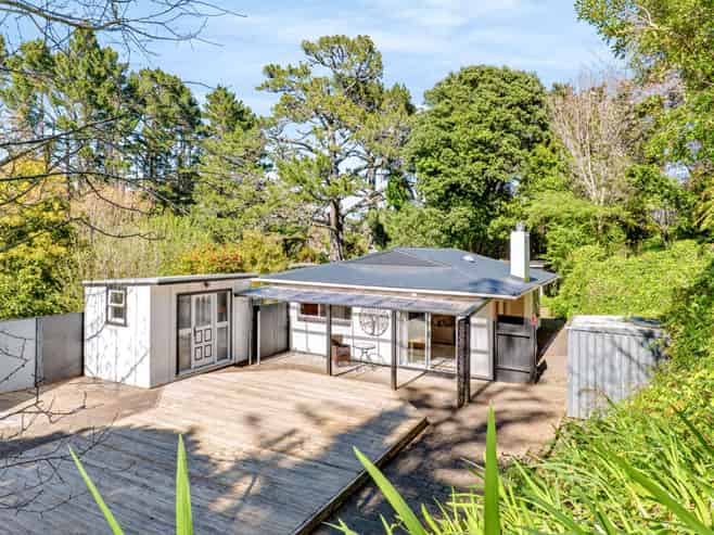 21A Carlton Terrace, WESTOWN