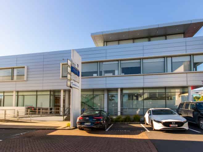 154SQM OFFICE - AVAILABLE NOW!!!