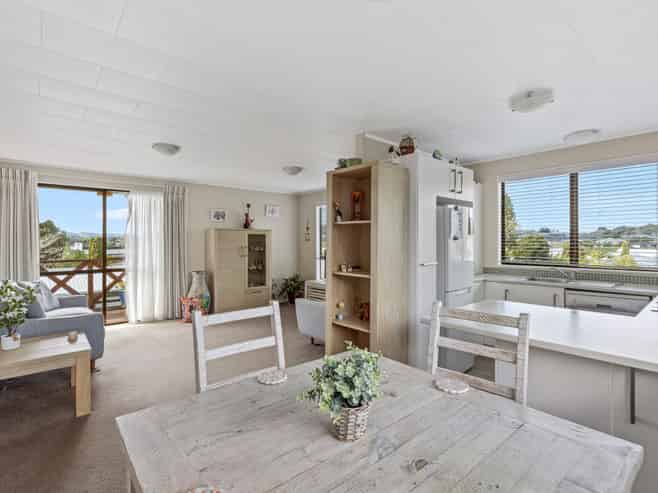 1/6 Wech Drive, Warkworth