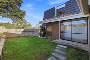 45 Wallath Road , Westown