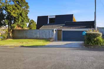 45 Wallath Road , Westown