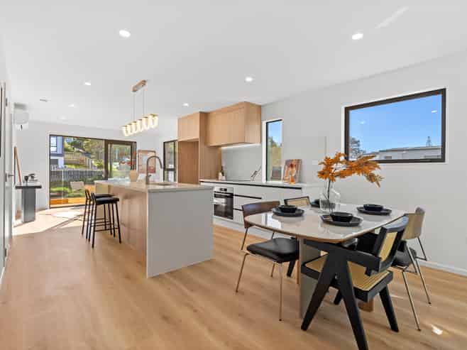 4A & 4B Datura Place, Sunnynook