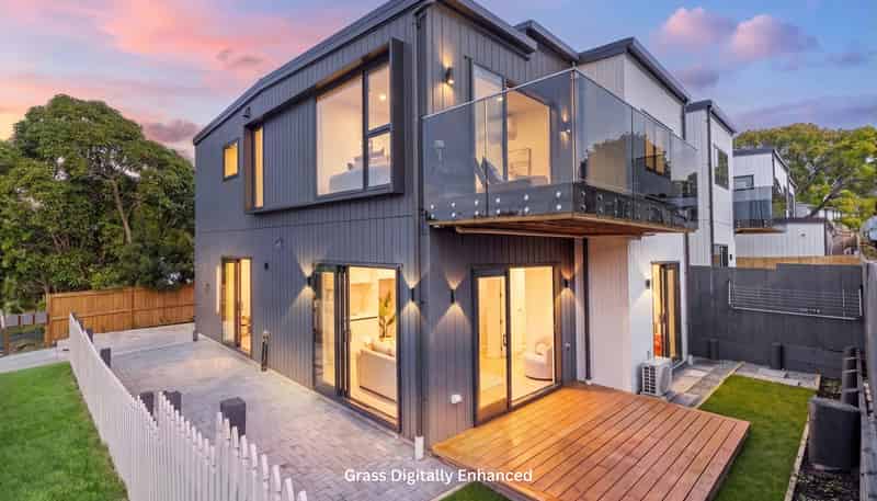 4A & 4B Datura Place, Sunnynook