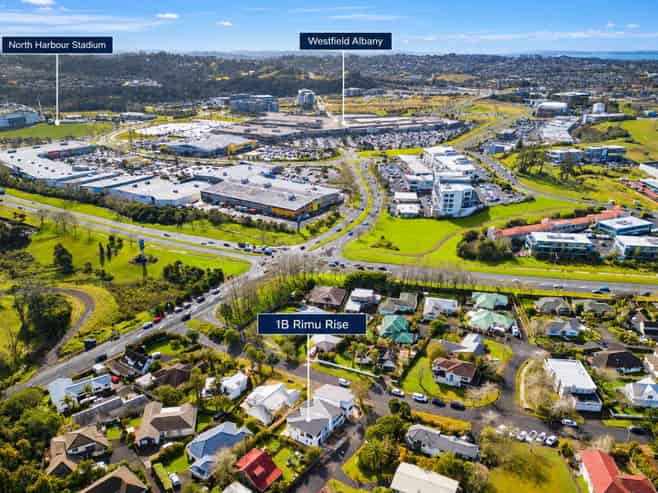 1B Rimu Rise, Albany