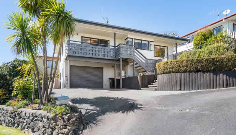 80A Jonathon Street, Brookfield