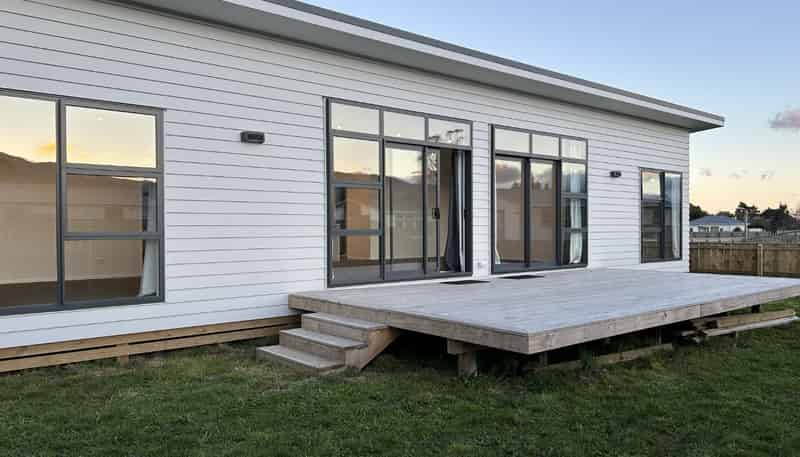 120a Harrison Street East, Featherston
