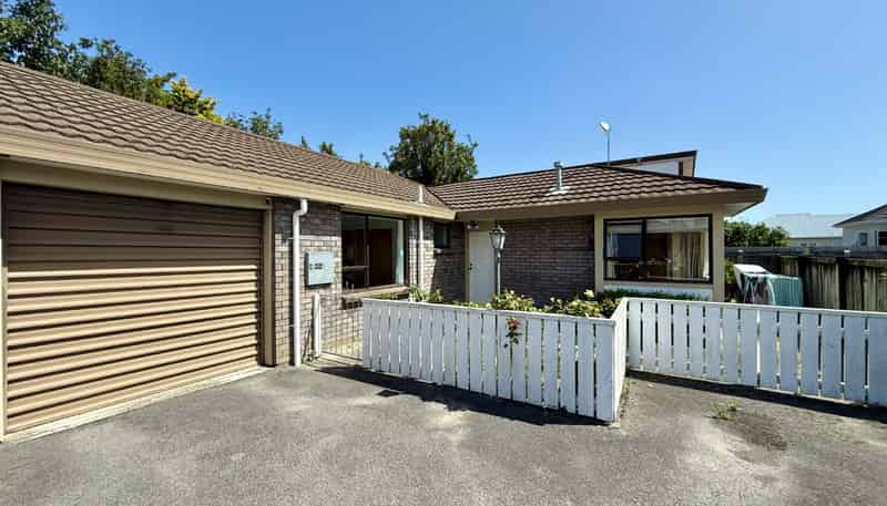 2/954 High Street, Avalon