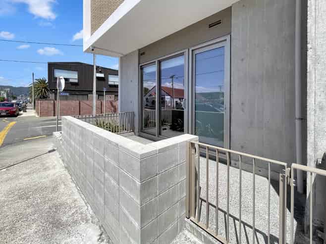 G09/2 Campbell Terrace, Petone