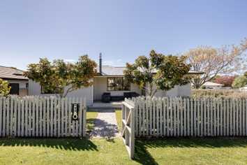 33 Anne Road, Bellevue