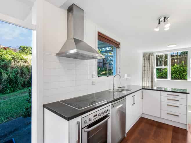 3/11 Kaimata Street, St Heliers