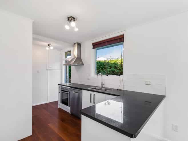 3/11 Kaimata Street, St Heliers