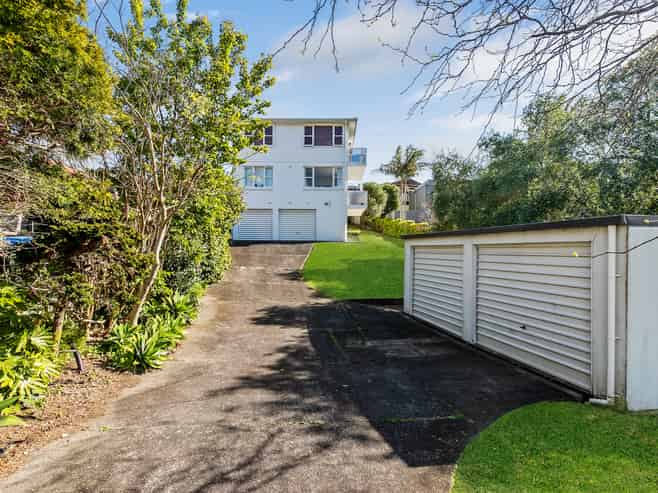3/11 Kaimata Street, St Heliers