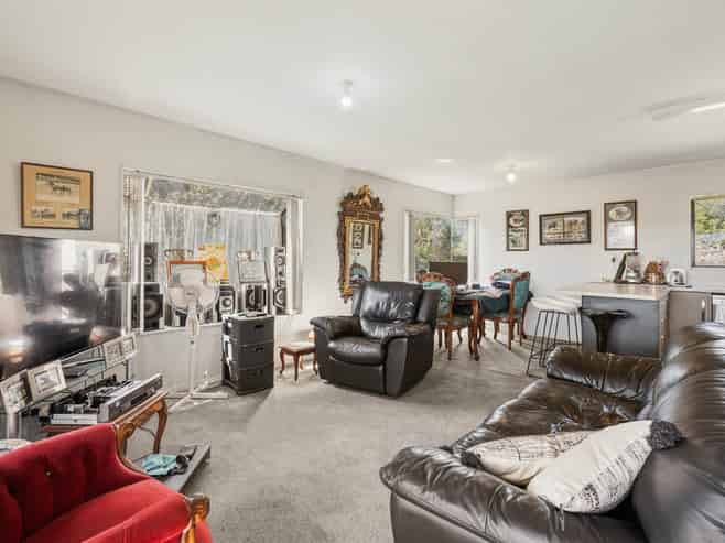 10 Treholme Lane, Te Puna