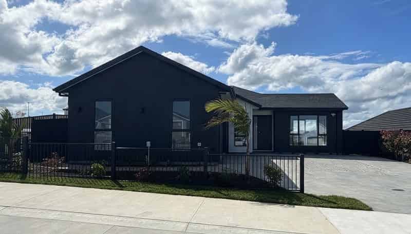86 Parish Drive, Milldale