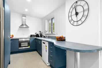 8 Massey Avenue, Saint Clair