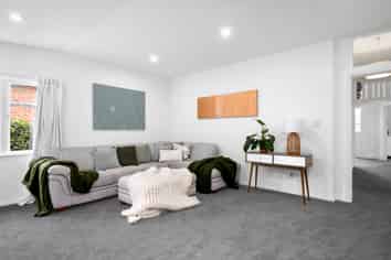 8 Massey Avenue, Saint Clair