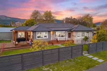 2 Chisnall Street, Stoke