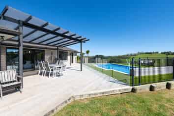 883 Haruru Road, Wainui