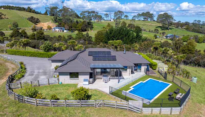 883 Haruru Road, Wainui