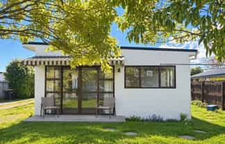 9A Woodland Place , Richmond