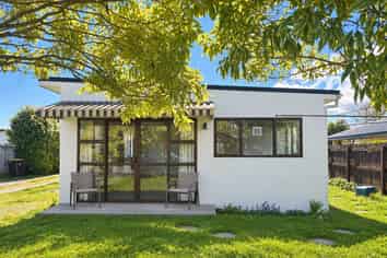 9A Woodland Place , Richmond