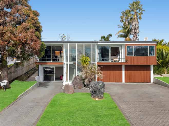 7 Fortyfoot Lane, Sunnyhills