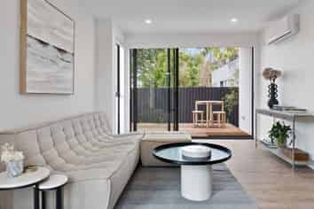 6/654 Gloucester Street, Linwood