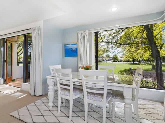2/4 Bevington Street, Avonhead
