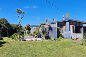 573 Waitarere Beach Road, Waitarere Beach