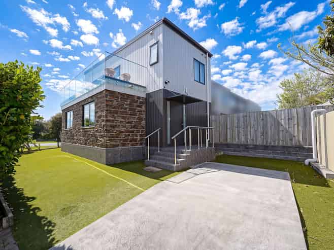 78 Fisher Parade, Sunnyhills