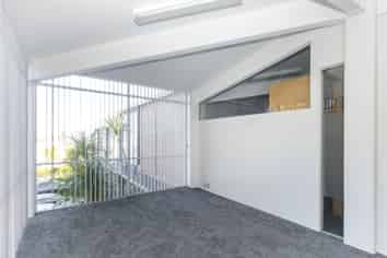 AFFORDABLE OFFICE/MEDICAL OPPORTUNITY
