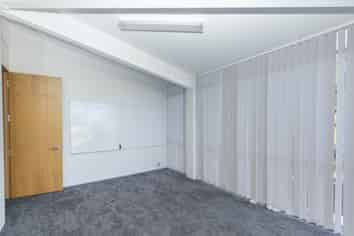AFFORDABLE OFFICE/MEDICAL OPPORTUNITY
