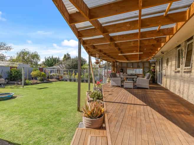 66 Oakfield Crescent, Pukete