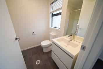 3a/20 Cameron Road, Hillcrest