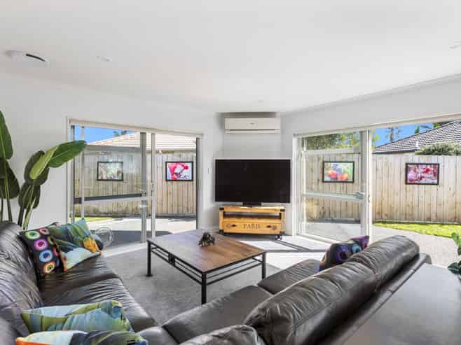 11 Francis Skinner Place, Orewa