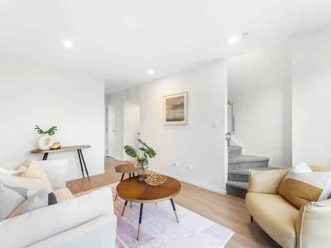 1/45 Smythe Road, Henderson