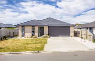 12 Sills Street, Ravenswood
