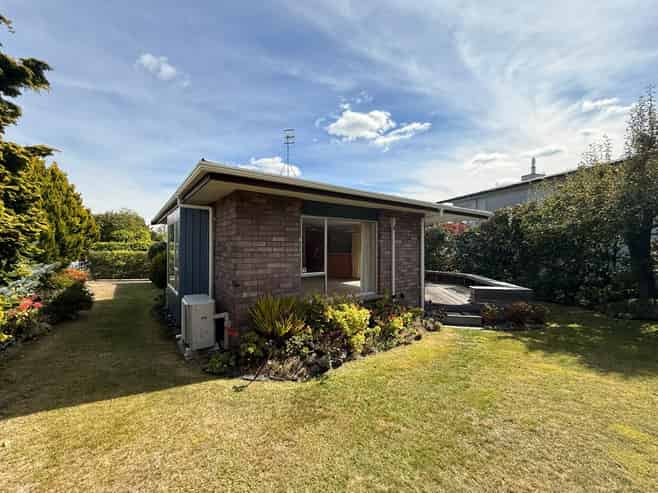 24 Taharepa Road, Hilltop