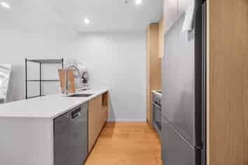 109&B11/9 Madeira Lane, Grafton