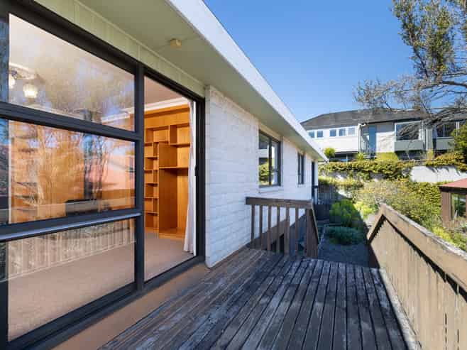 1/42 Shelbourne Street, Nelson