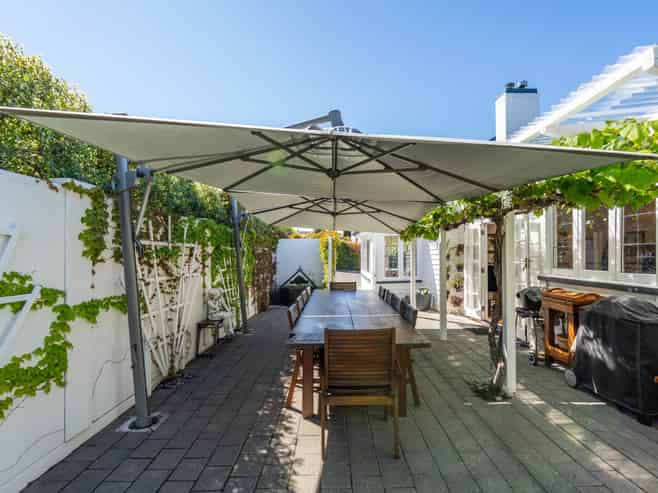 25 France Road, Bluff Hill