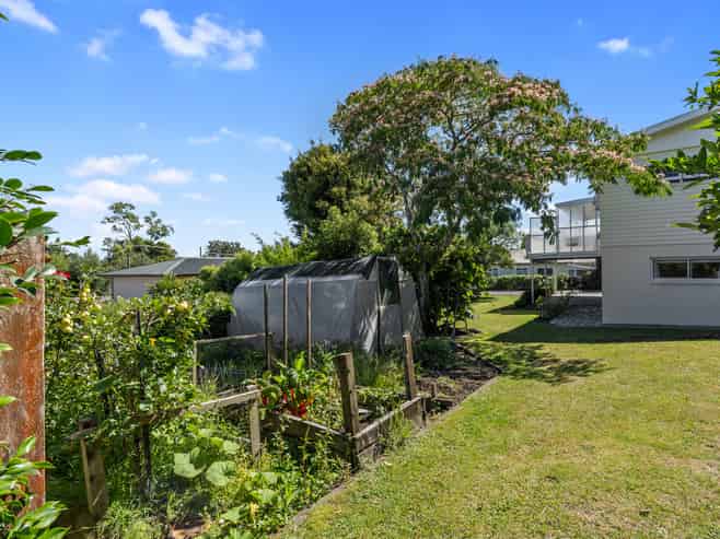126 Lord Rutherford Road South, Brightwater