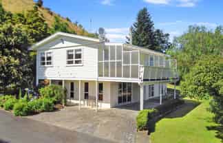 126 Lord Rutherford Road South, Brightwater