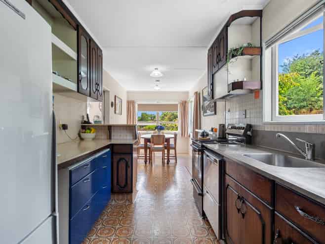 126 Lord Rutherford Road South, Brightwater