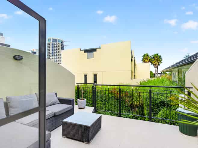 4/16 Huron Street, Takapuna