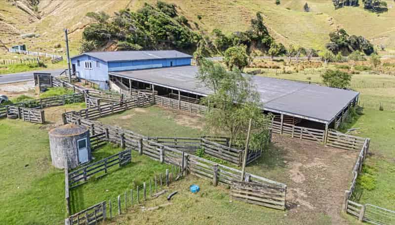 1295 Marokopa Road, Marokopa