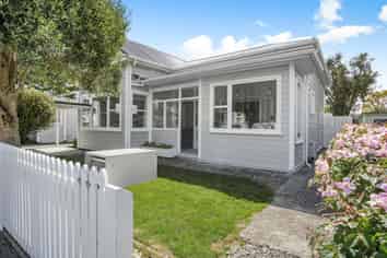 23 Emerson Street, Petone