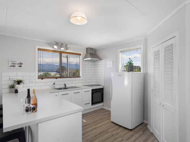 38 Lake Ferry Road, Lake Ferry